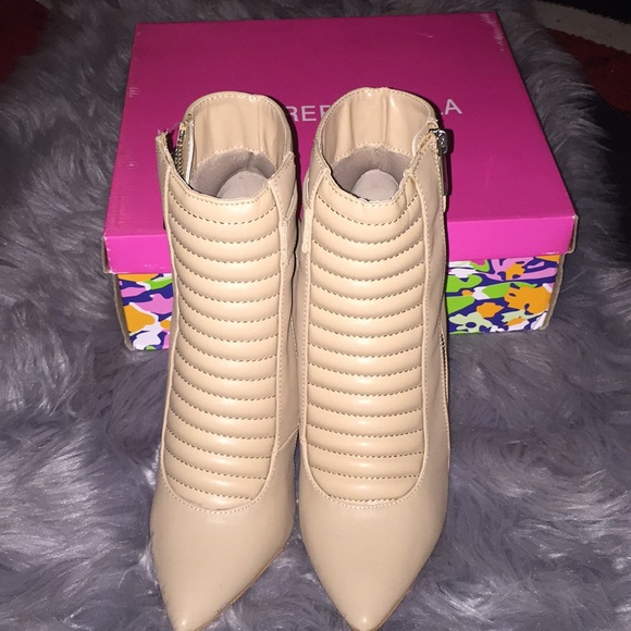 Shoe Republic LA Shoes - Shoe Republic LA Quilted Pinco Taupe Heels